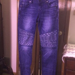 Miss Me Jean, Size 27, Signature SkinnyStyle